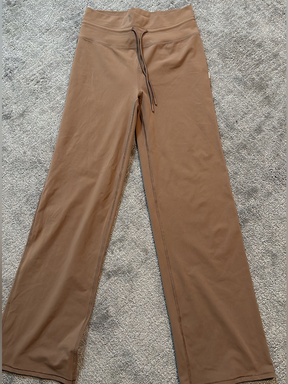 Vuori Daily Wide Leg Pants size Small